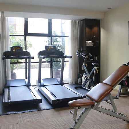 The B Hotel Alabang Muntinlupa City Εξωτερικό φωτογραφία