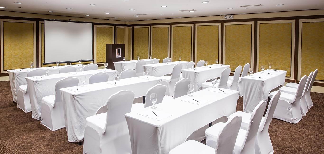 The B Hotel Alabang Muntinlupa City Εξωτερικό φωτογραφία