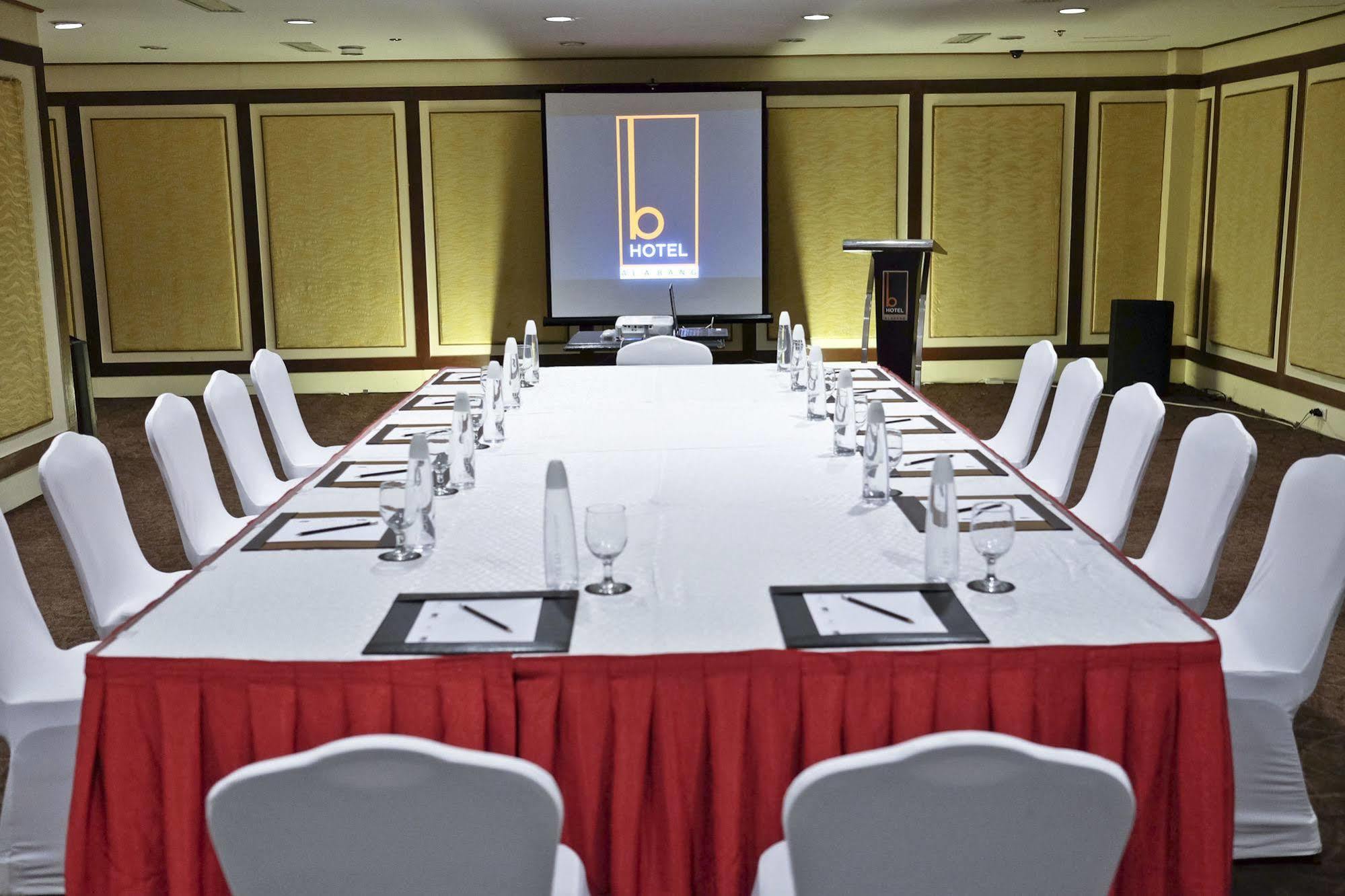 The B Hotel Alabang Muntinlupa City Εξωτερικό φωτογραφία
