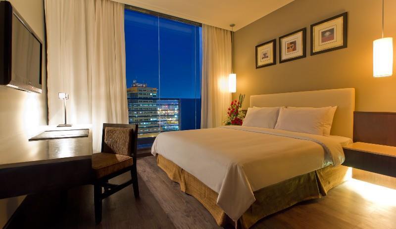 The B Hotel Alabang Muntinlupa City Εξωτερικό φωτογραφία